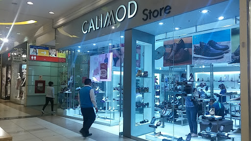 Calimod Store | Mall Aventura Santa Anita | Zapatos de cuero