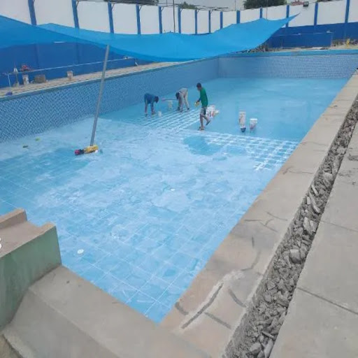 ARQCUA Construcción de Piscina - Venta de Productos Químicos.