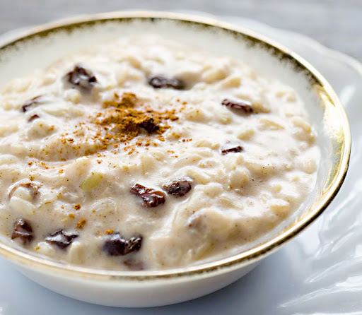 Venta de Picarones, arroz con leche, mazamorra y champu